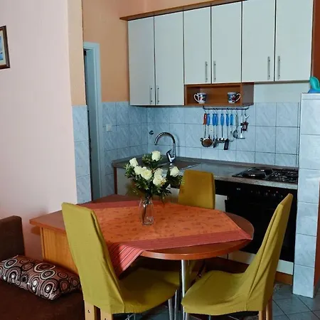 Apartment Virena *