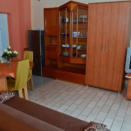 Virena Макарська